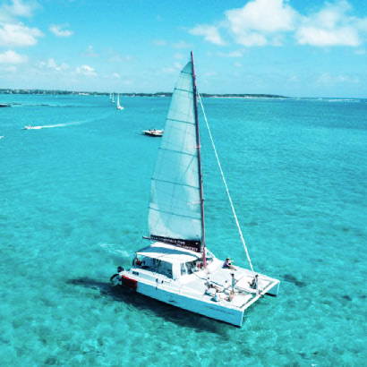 Catamaran Cruise off East Coast