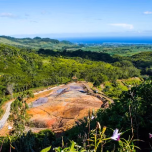 Valle de 23 couleur Bird eye view, displaying the 23 colored earth, mountains and ocean